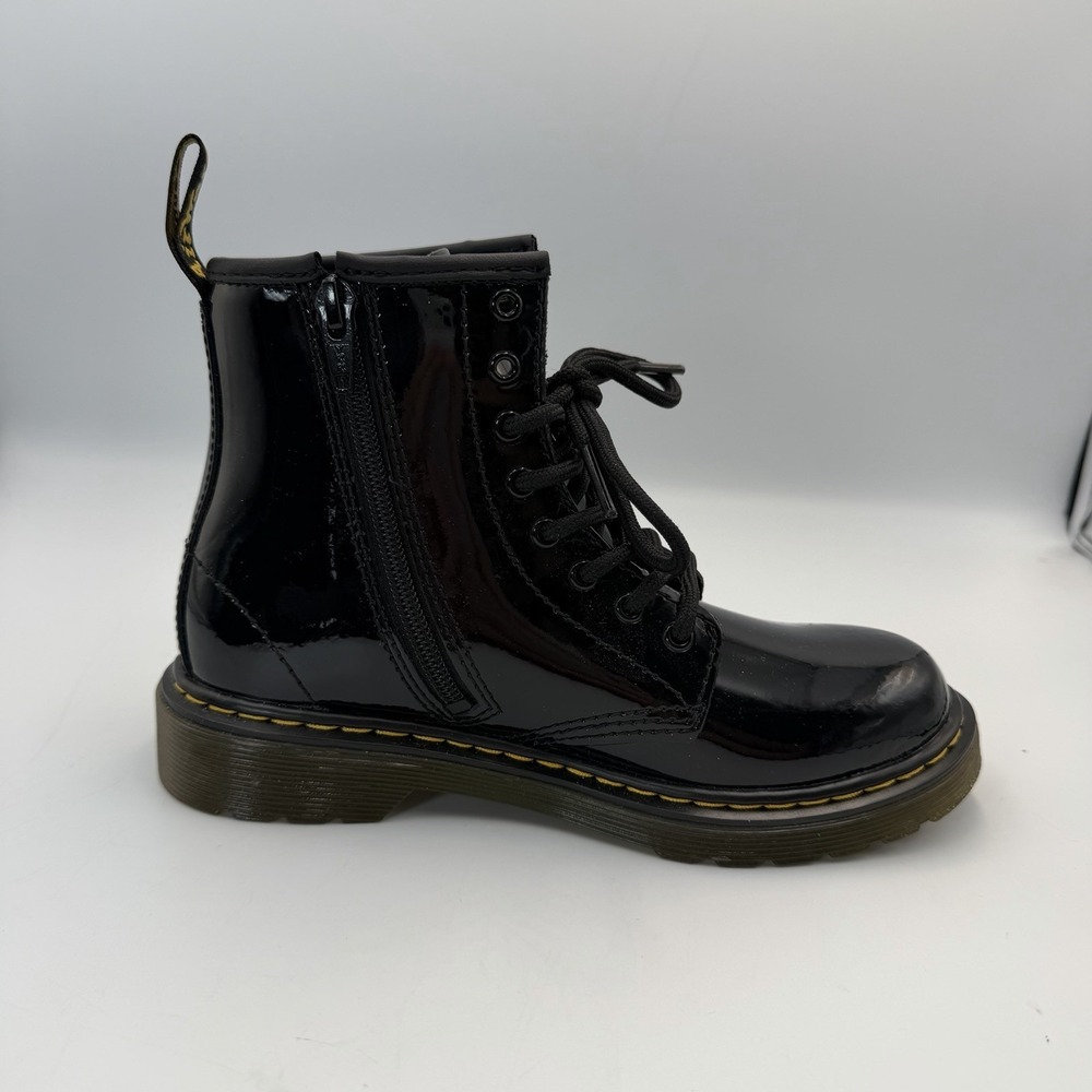 NWOB Doc Martens US Size 2 Black Patent Leather Boots Youth Kids - Picture 4 of 8